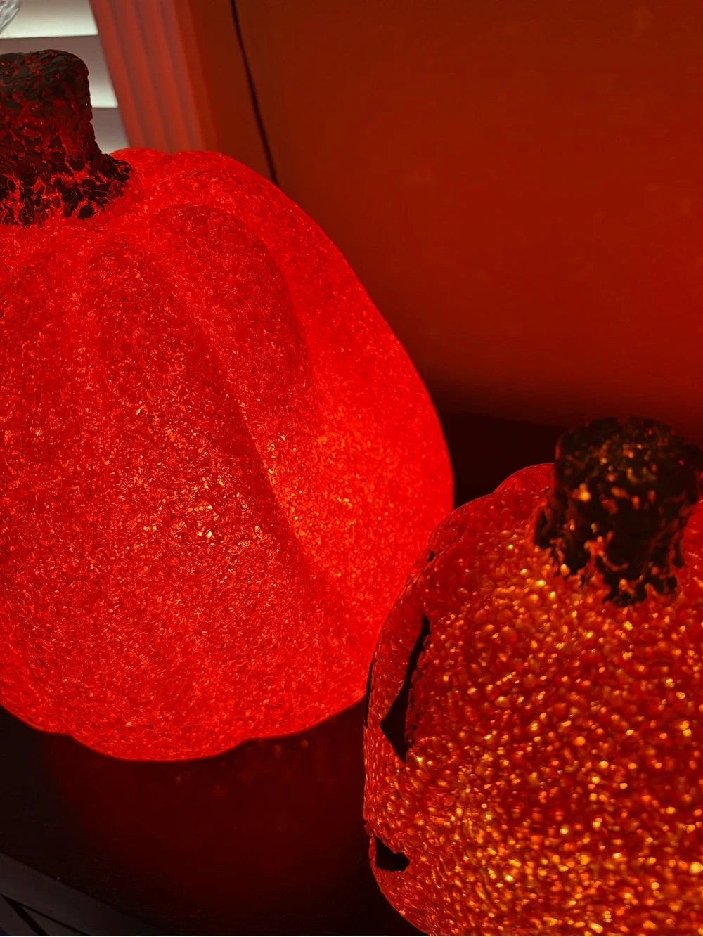 3 Vintage Side Seasons Popcorn Light up Pumpkins and 1 Silver Pumpkin